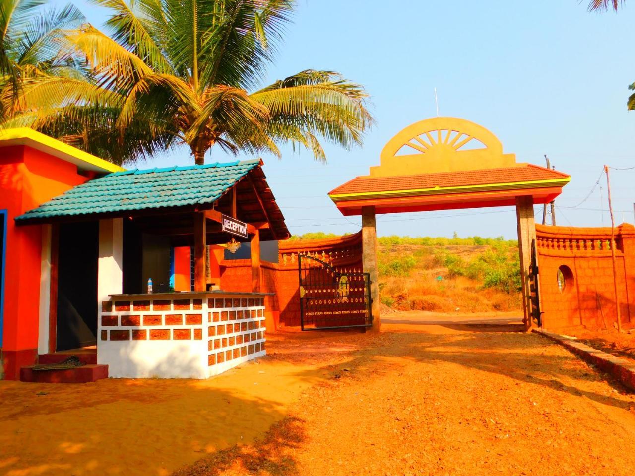 Coconut Tree Resort Gokarna Гокарна Экстерьер фото