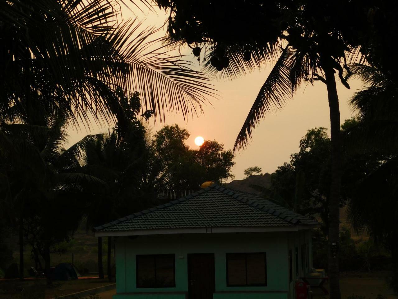 Coconut Tree Resort Gokarna Гокарна Экстерьер фото