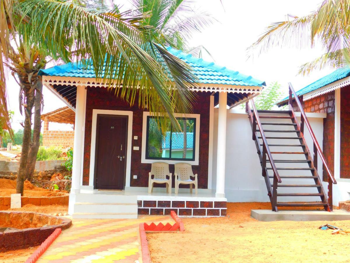Coconut Tree Resort Gokarna Гокарна Экстерьер фото