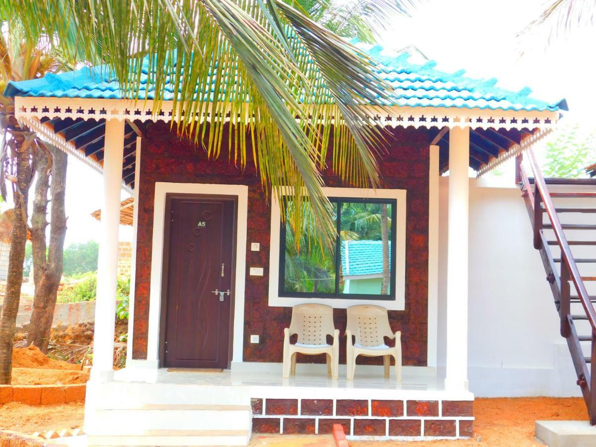 Coconut Tree Resort Gokarna Гокарна Экстерьер фото