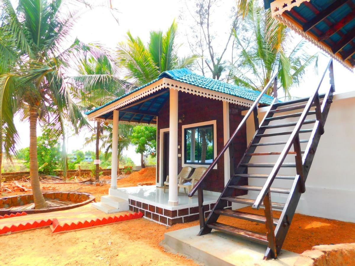 Coconut Tree Resort Gokarna Гокарна Экстерьер фото