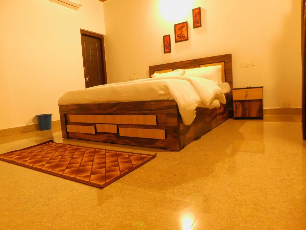 Coconut Tree Resort Gokarna Гокарна Экстерьер фото